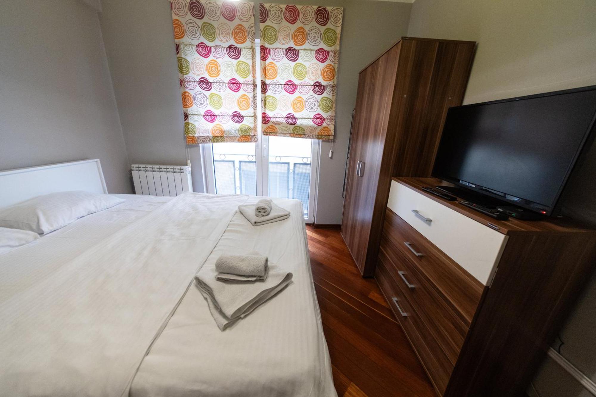 Lux Place Apartments Downtown Kragujevac Eksteriør billede
